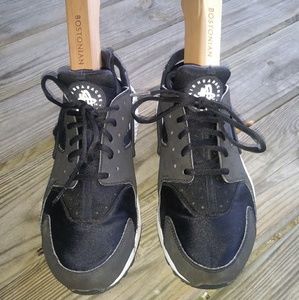 Women's Nike Air Huarache